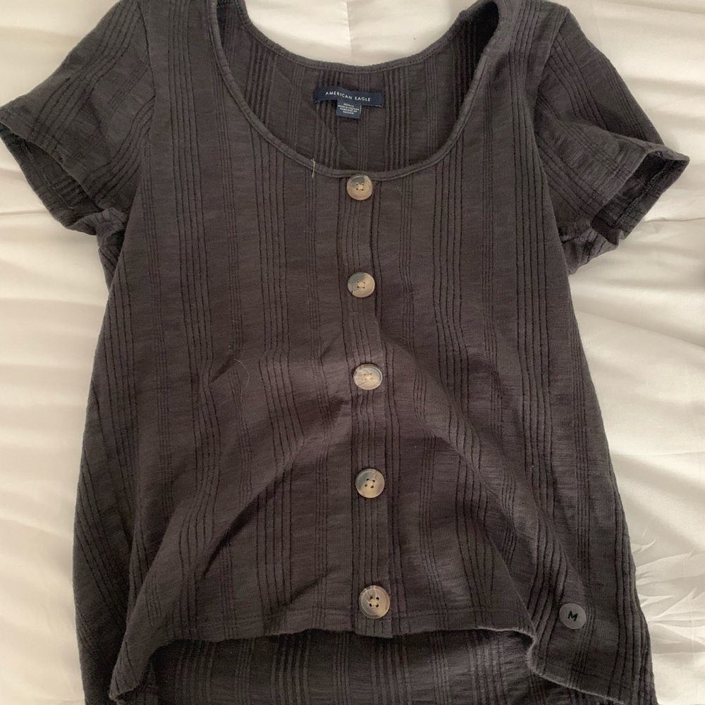 American Eagle top
